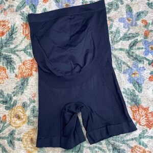 Maternity Bike Shorts XS over the belly spandex